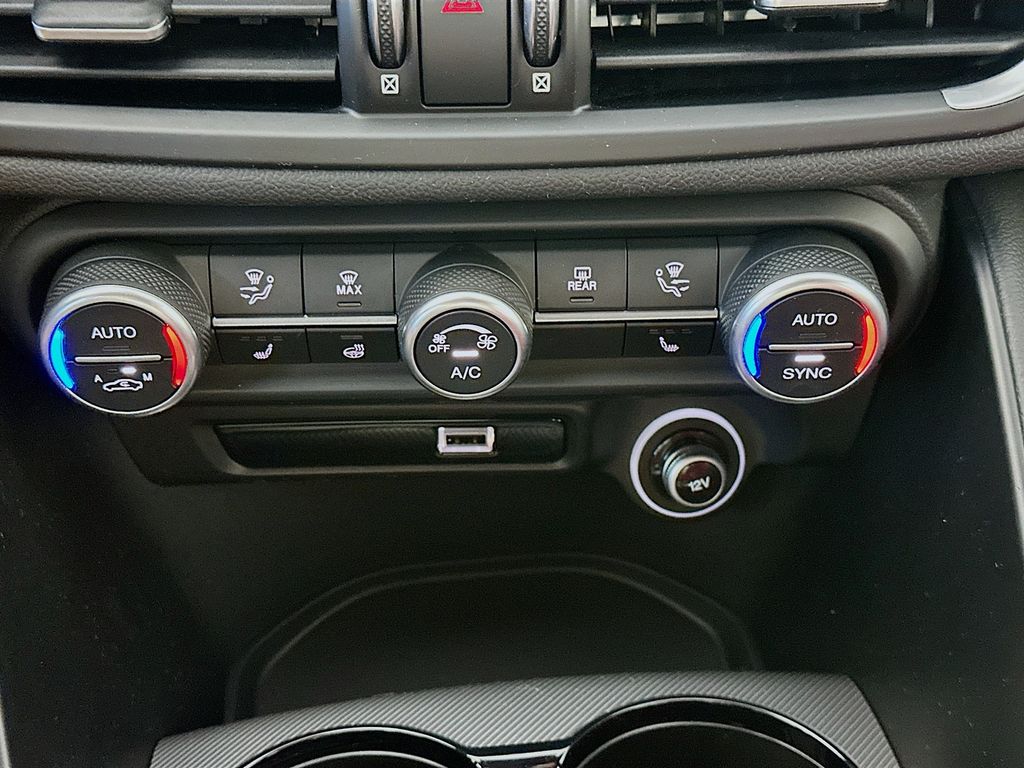 Alfa RomeoGiulia18