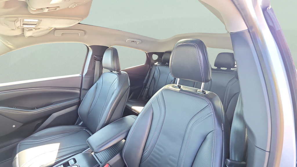 Certified Used 2022 Blue Ford Premium image 25