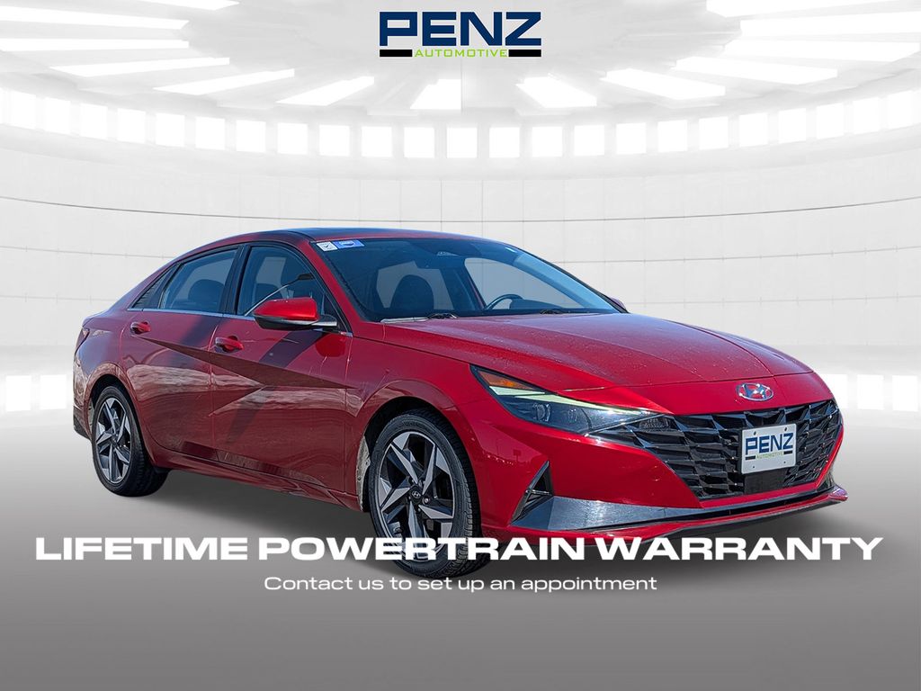 2022 Hyundai Elantra Limited FWD