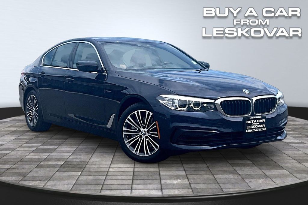 Imperial Blue Metallic 2020 BMW 5 Series Sedan All-Wheel Drive 8-Speed Automatic
