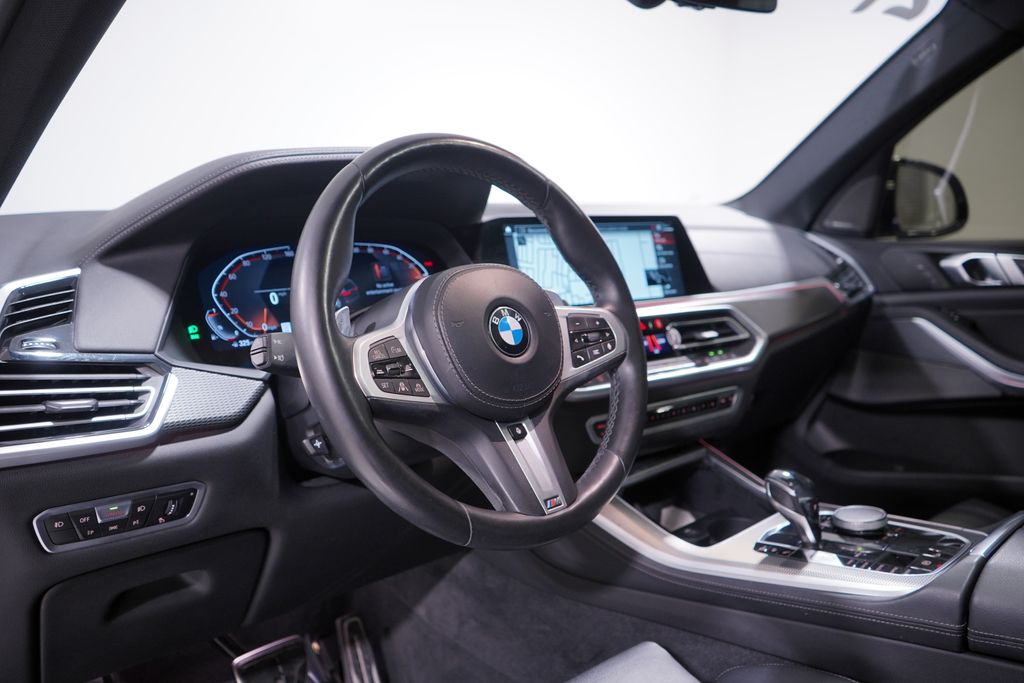 Thumbnail: 2021 BMW X5 - 6