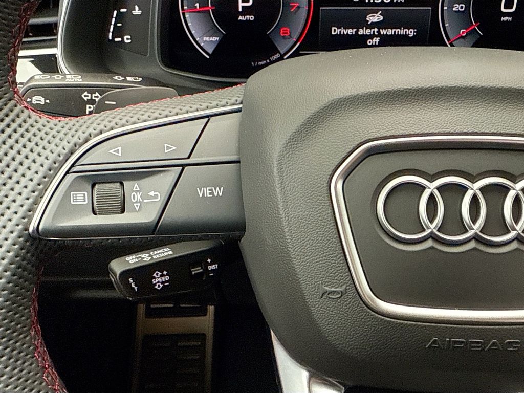 Thumbnail: 2026 Audi Q8 - 11