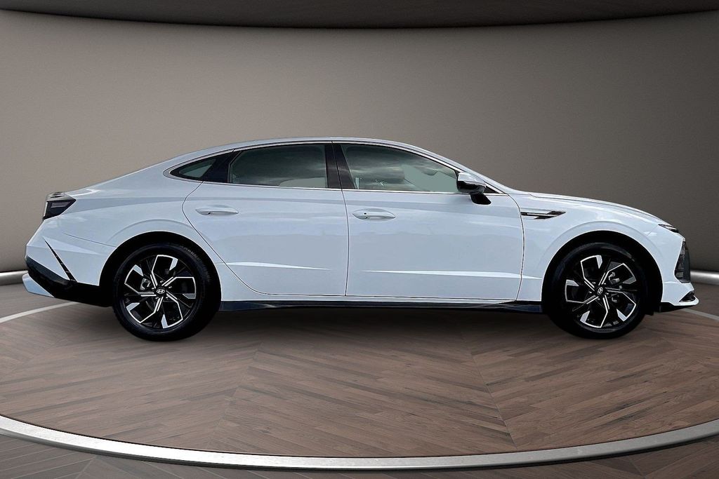 Used 2025 Hyundai Sonata Sedan