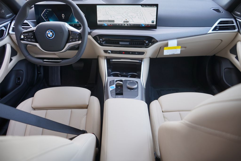 2025 BMW i4 eDrive40 13