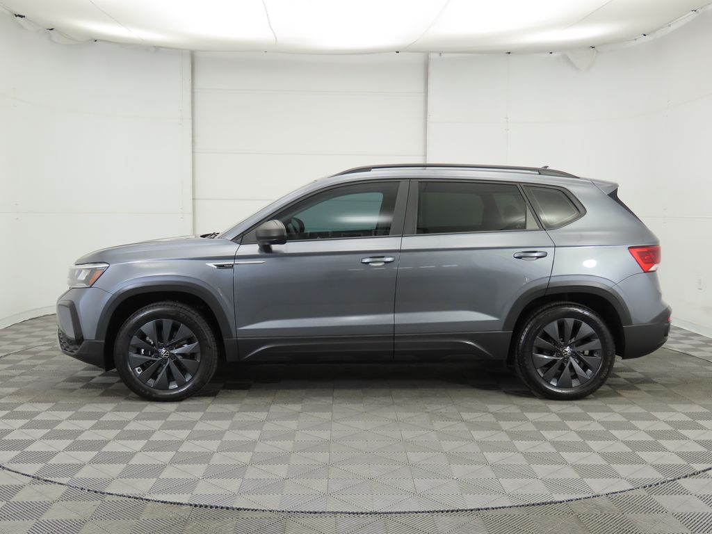 2022 Volkswagen Taos S 9