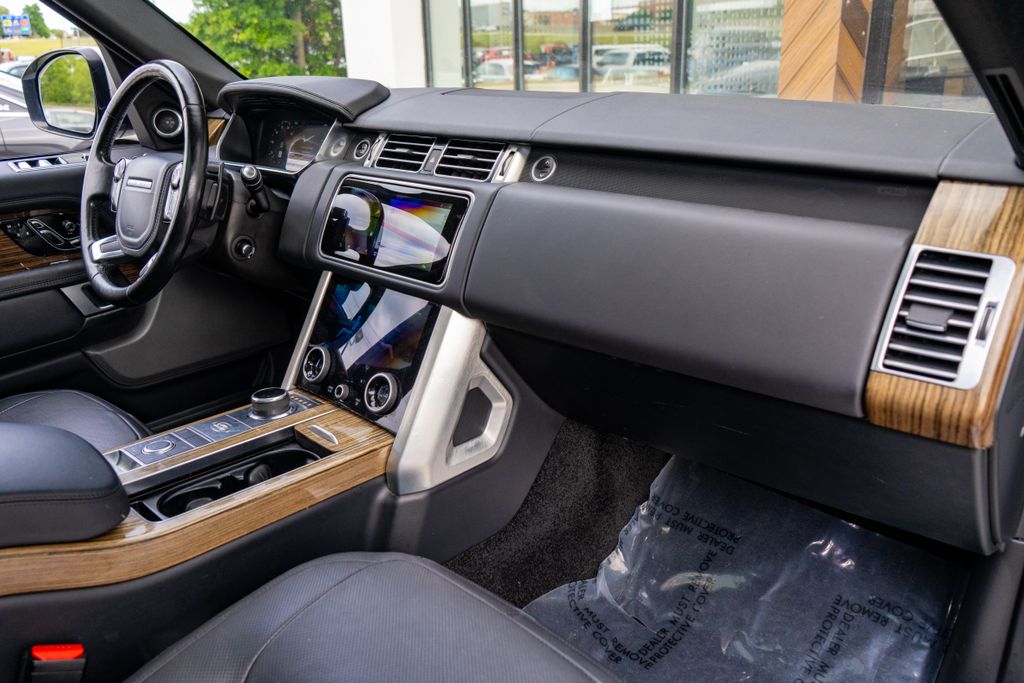 2018 Land Rover Range Rover 3.0L V6 Supercharged HSE White at Genesis of Spring