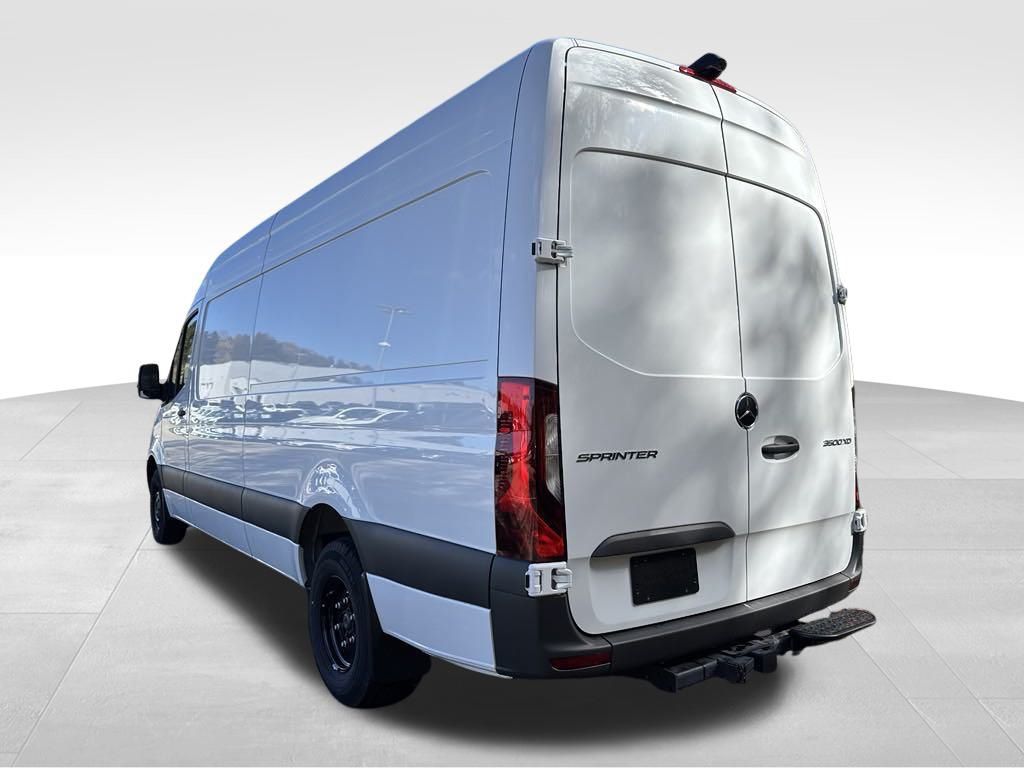 2024 Mercedes-Benz Sprinter 3500 Cargo 170 WB - 2