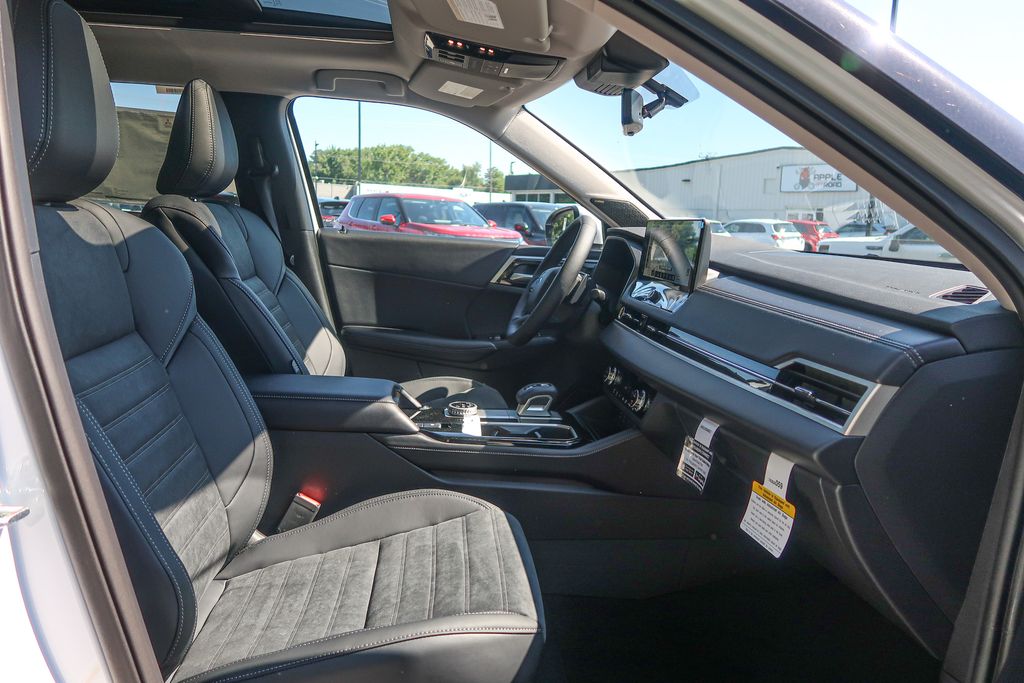2026 Mitsubishi Outlander SE 2.5 2WD