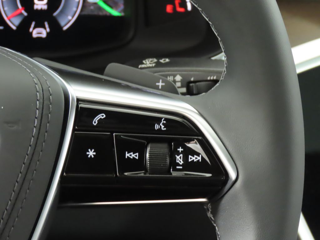 Thumbnail: 2025 Audi A6 - 18