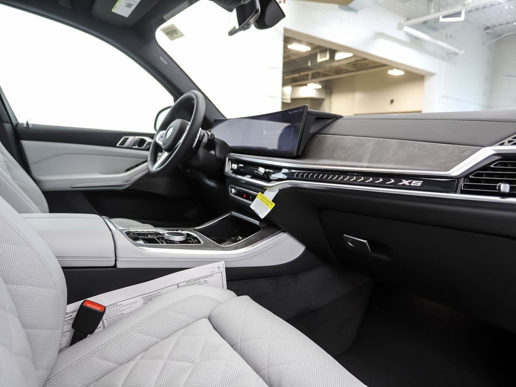 2026 BMW X5 xDrive40i 29