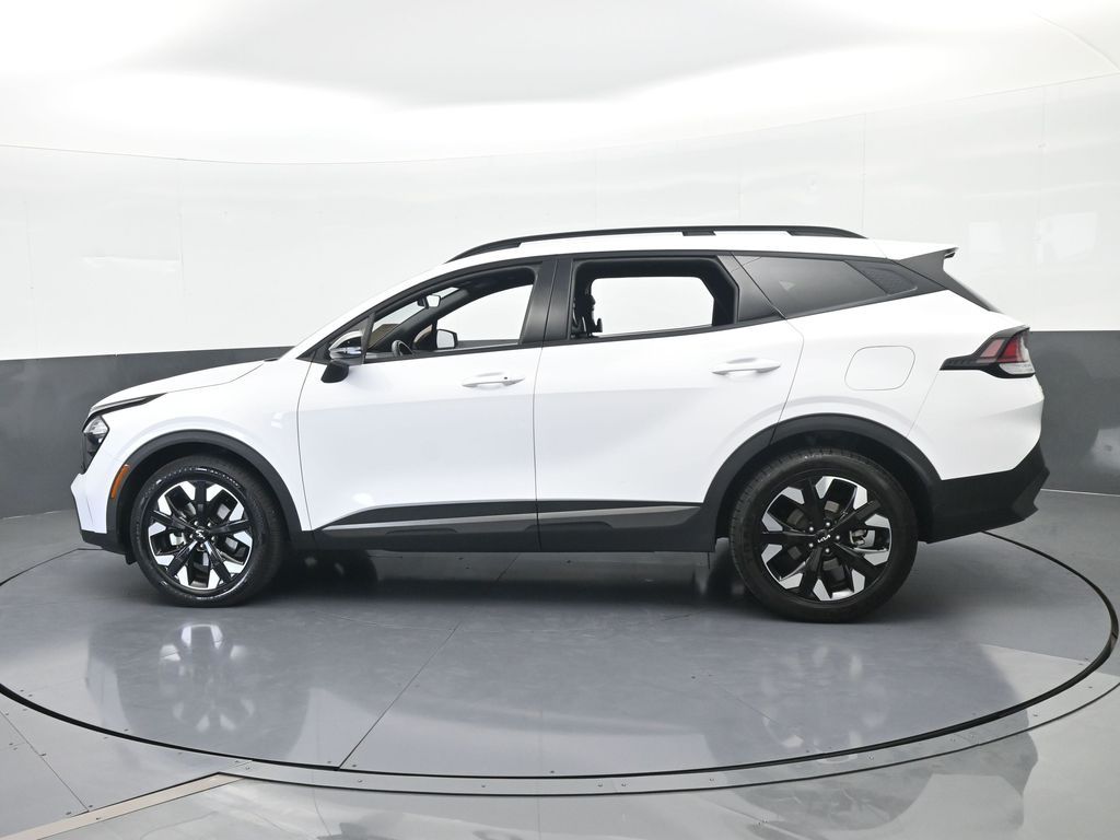 Used 2023 Glacial White Pearl Kia X-Line image 3