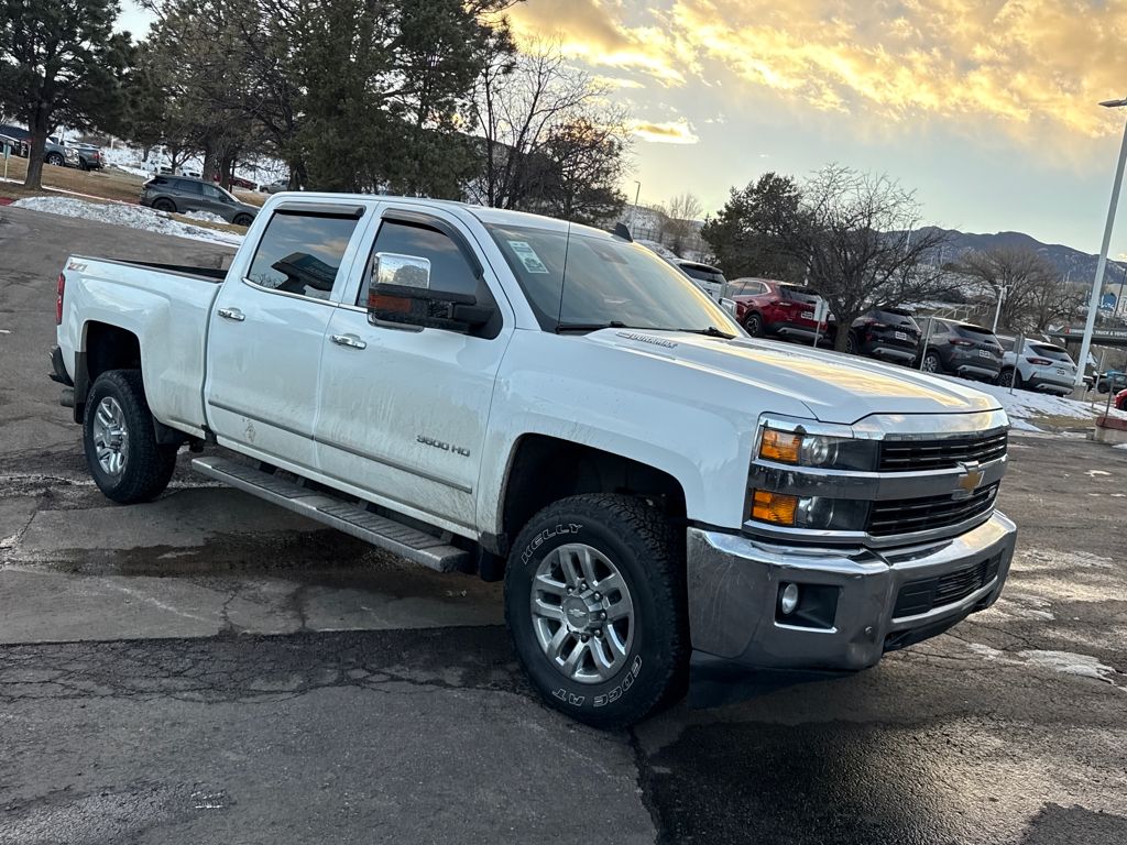 2016 Chevrolet Silverado 3500HD LTZ Crew Cab 4WD