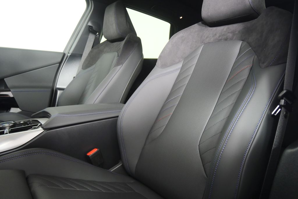 Thumbnail: 2026 BMW X3 - 11