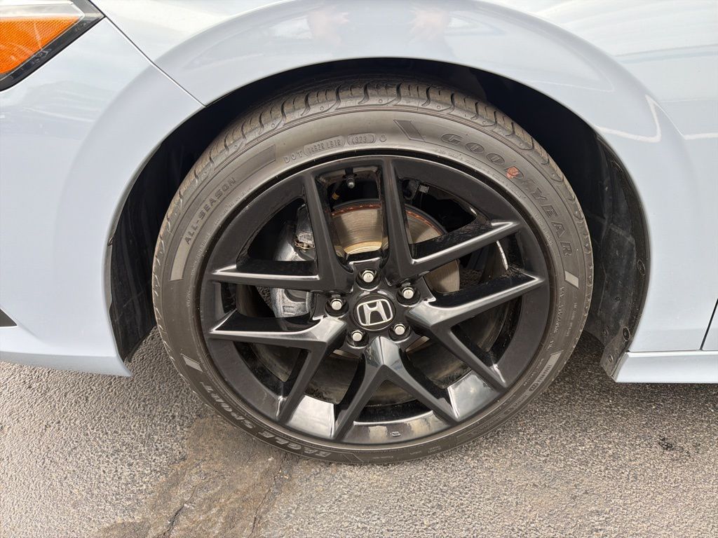 Thumbnail: 2024 Honda Civic - 10