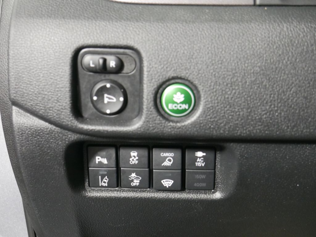 Thumbnail: 2021 Honda Ridgeline - 23