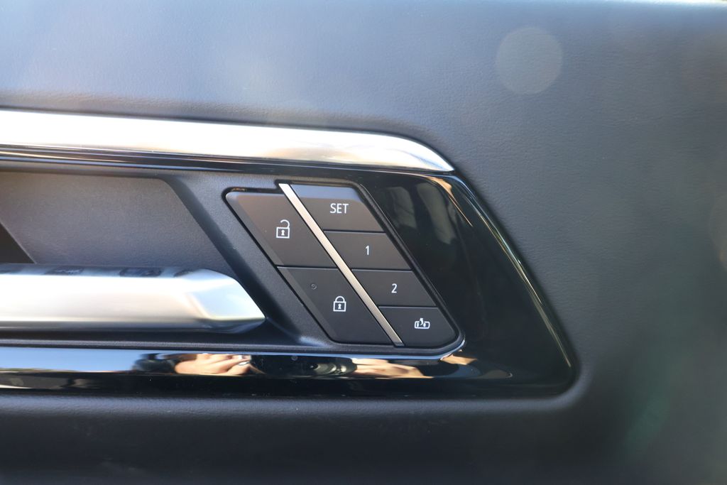 Thumbnail: 2026 Chevrolet Suburban - 20