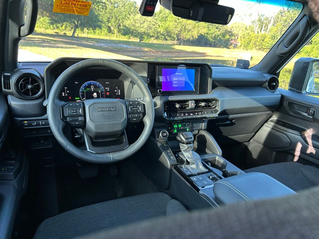 Thumbnail: 2025 Toyota Land Cruiser - 12