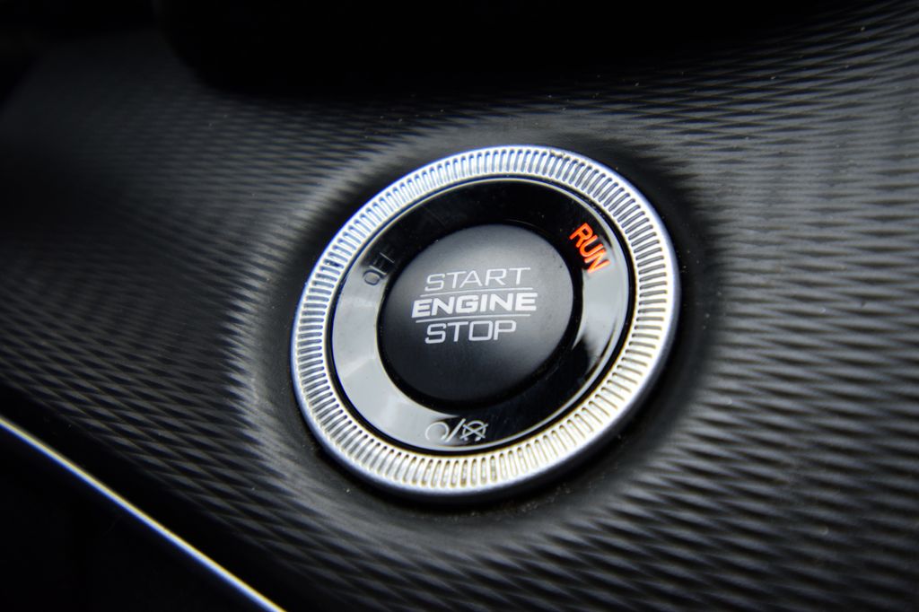 new 2026 Jeep Grand Cherokee car, priced at $38,631