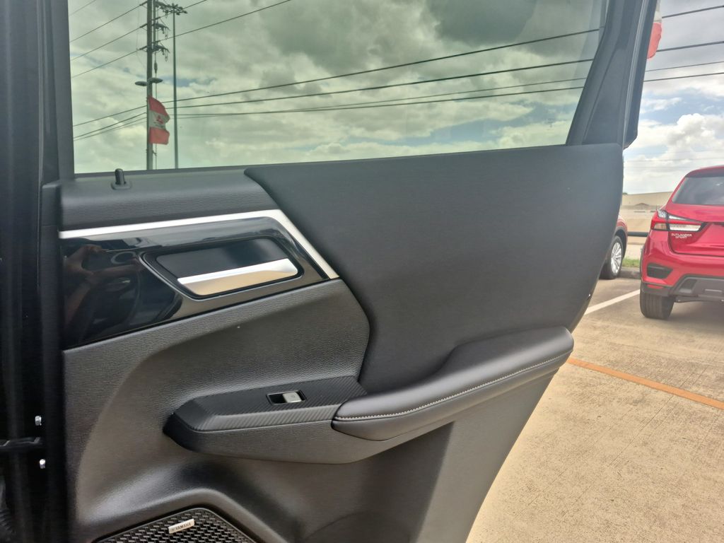 2025 Mitsubishi Outlander ES Black at Emmons Autoplex