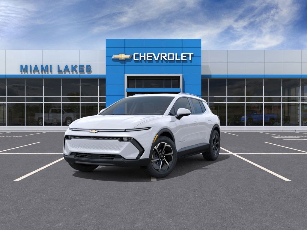 New 2026 Summit White Chevrolet LT image 8