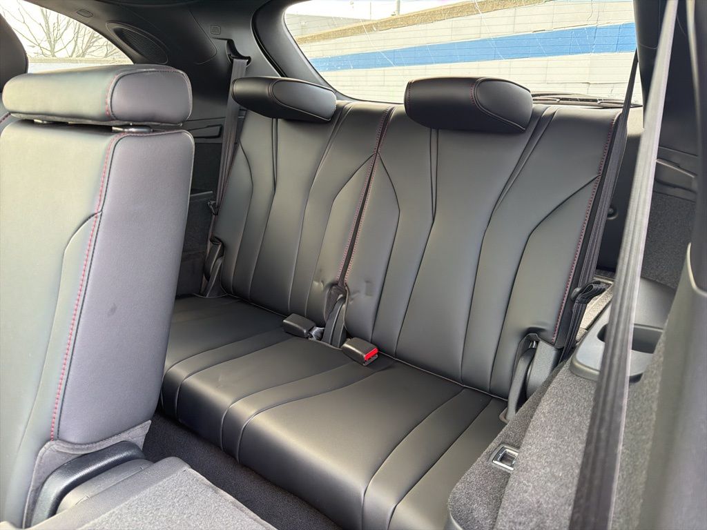 Thumbnail: 2025 Acura MDX - 22