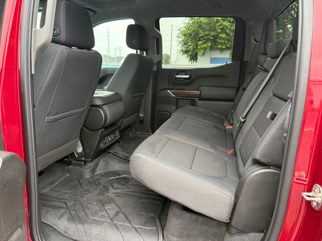 Thumbnail: 2019 Chevrolet Silverado 1500 - 18