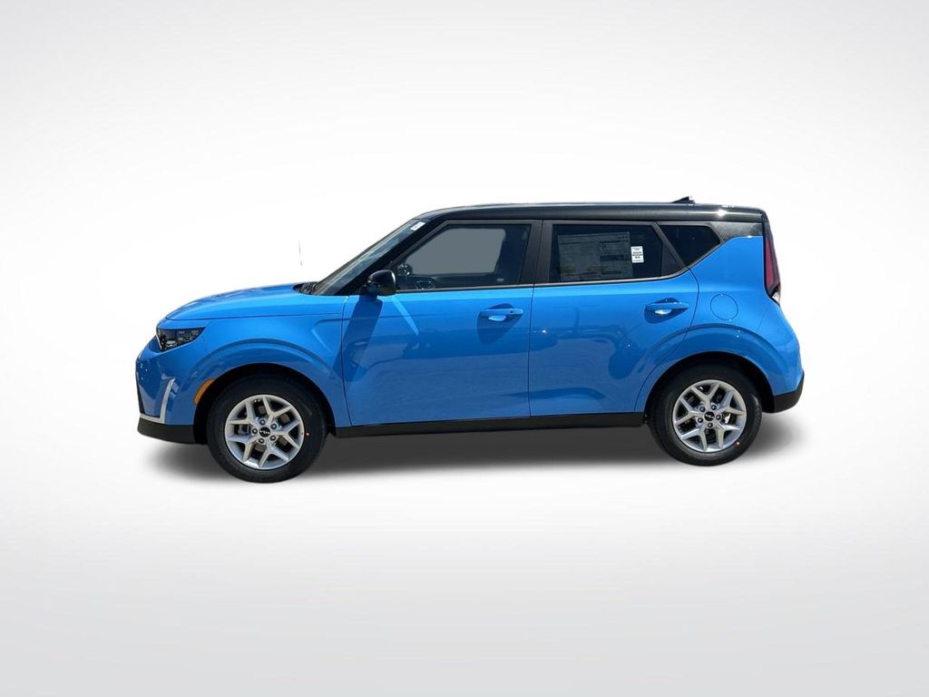 2025 Kia Soul S photo