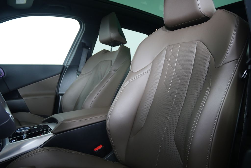 Thumbnail: 2025 BMW X3 - 10