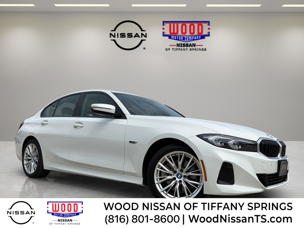 Alpine White 2023 BMW 3 Series Sedan All-Wheel Drive 8-Speed Automatic