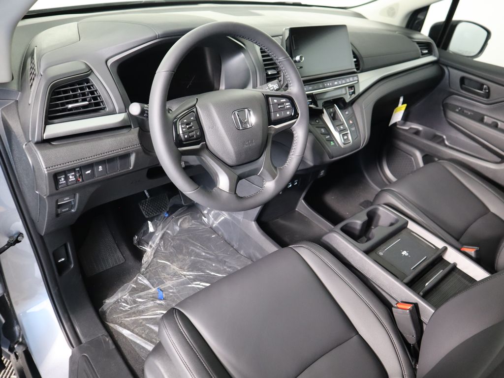 Thumbnail: 2026 Honda Odyssey - 9