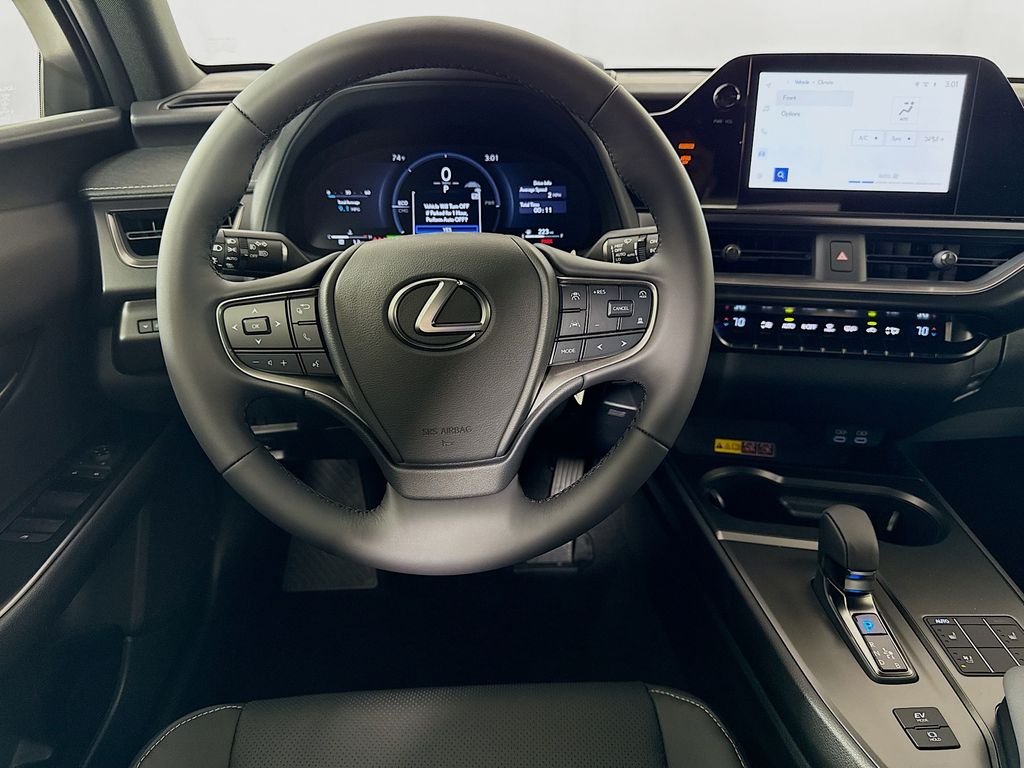 Thumbnail: 2025 Lexus UX - 19