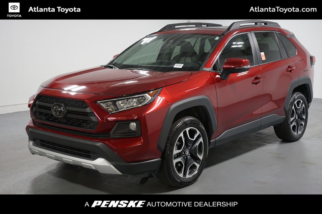 Thumbnail: 2019 Toyota RAV4 - 1