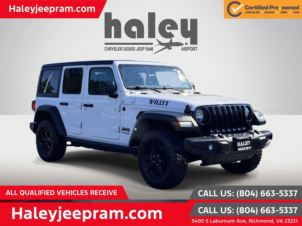 Bright White Clearcoat 2022 Jeep Wrangler SUV / Crossover Four-Wheel Drive 8-Speed Automatic