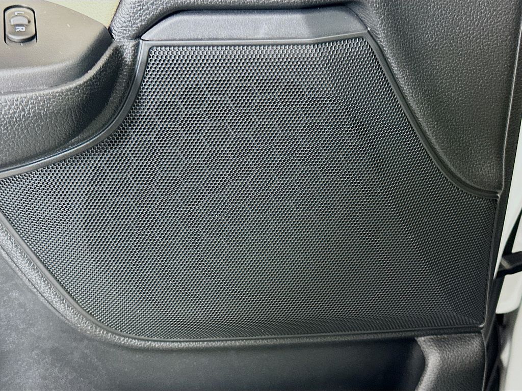 Thumbnail: 2019 Honda CR-V - 18