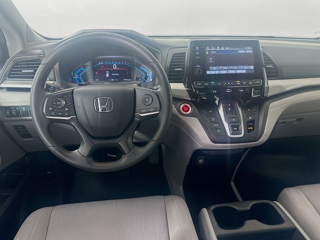 Thumbnail: 2020 Honda Odyssey - 21