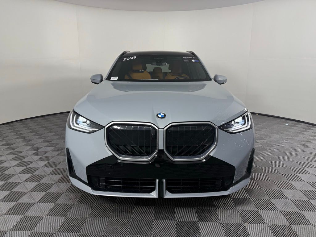 Thumbnail: 2025 BMW X3 - 2