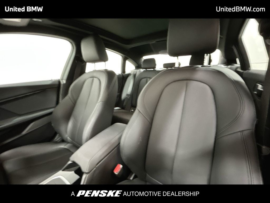 Thumbnail: 2024 BMW 2 Series - 13