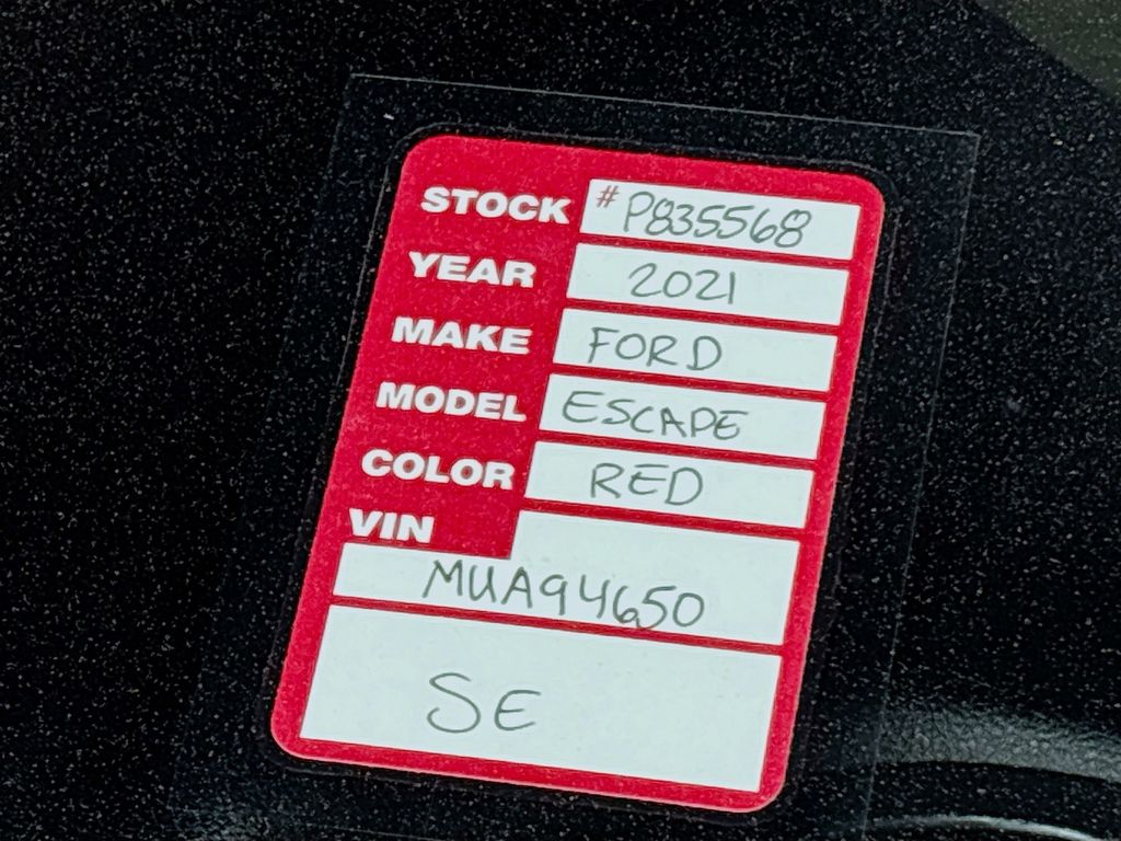 2021 Ford Escape SE