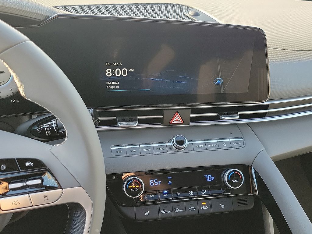 2025 Hyundai Elantra Sport 9