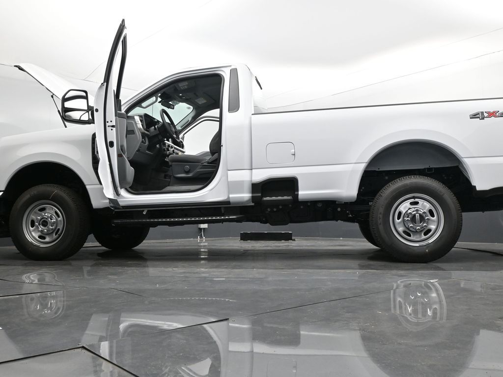 2025 Ford F-250 Super Duty XLT