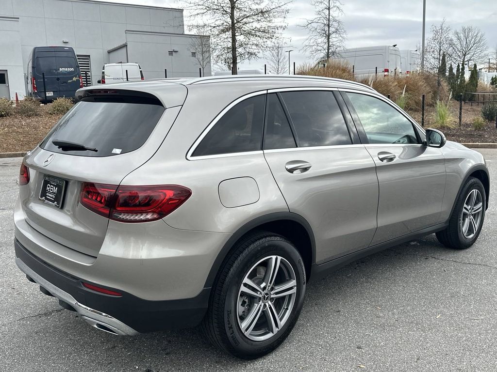 2020 Mercedes-Benz GLC GLC 300 8