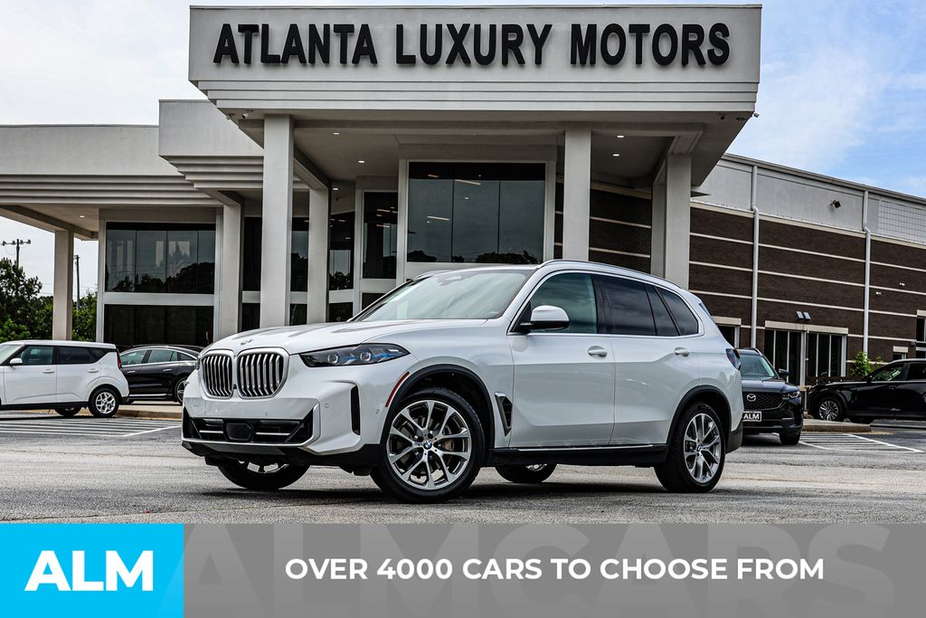 Used 2024 White BMW sDrive40i/MT Certified image 3