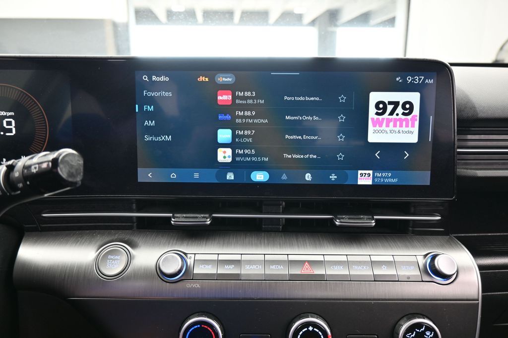 Used 2024 Ecotronic Gray Pearl Hyundai SE image 27