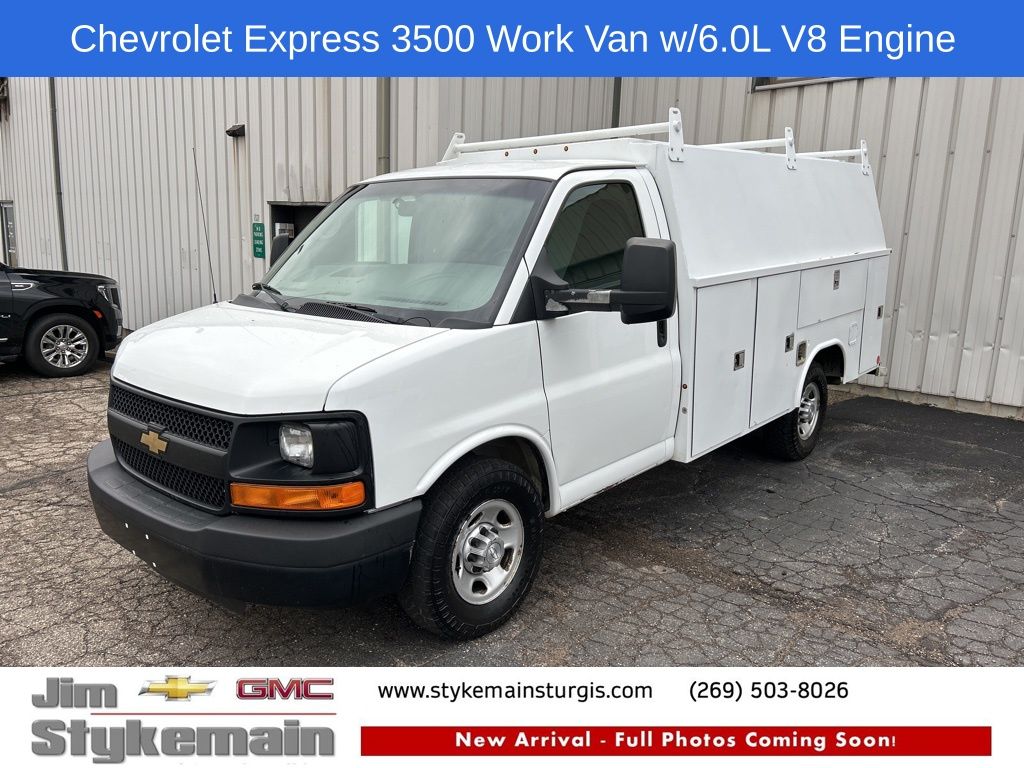 Summit White 2015 Chevrolet Express Chassis 3500 139 Cutaway with 1WT RWD Van Rear-Wheel Drive 6-Speed Automatic Overdrive
