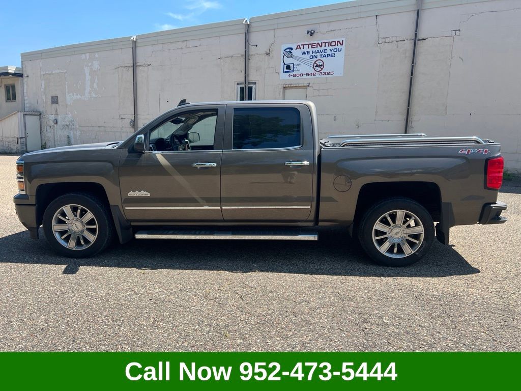 Brownstone Metallic 2015 Chevrolet Silverado 1500 Pickup Truck Four-Wheel Drive 6-Speed Automatic Overdrive