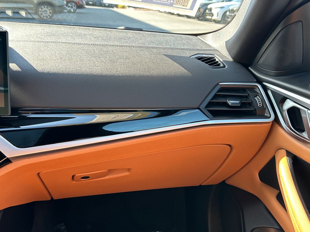 2022 BMW i4 eDrive40 26