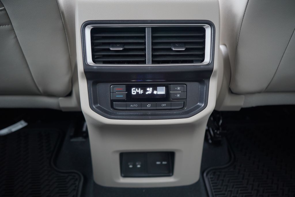 Thumbnail: 2025 Volkswagen Atlas - 19