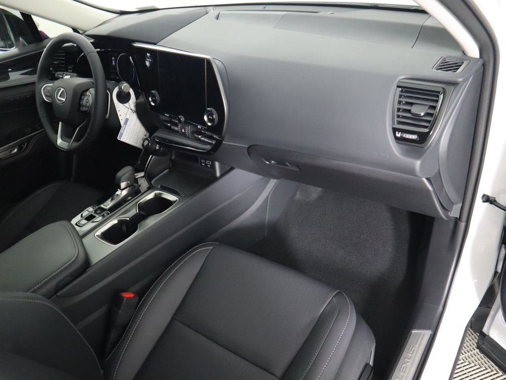 2025 Lexus NX Hybrid 350h Premium 18