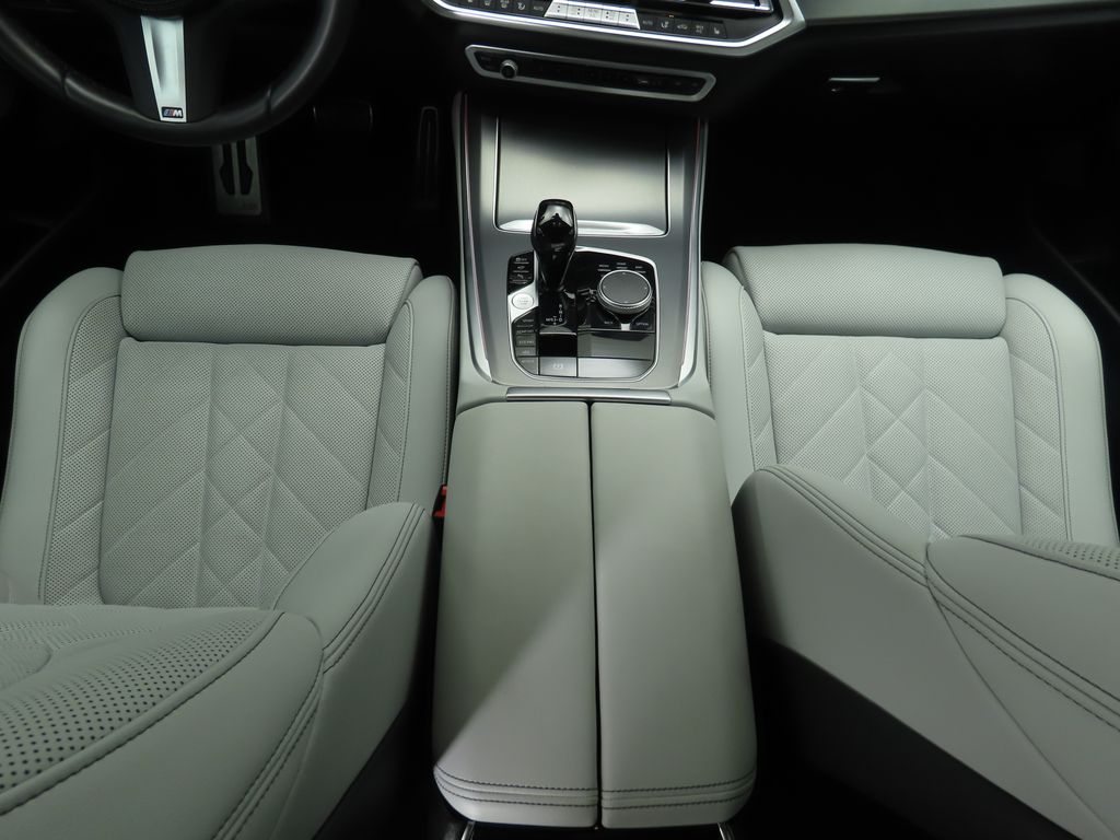 Thumbnail: 2023 BMW X5 - 17