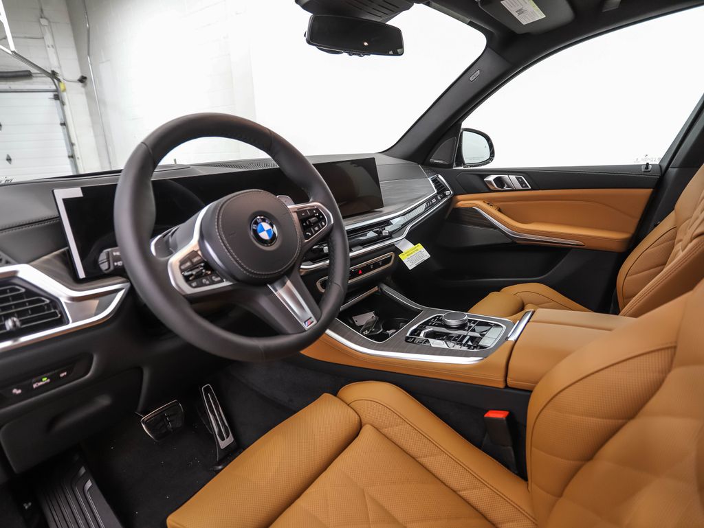 Thumbnail: 2026 BMW X5 - 11